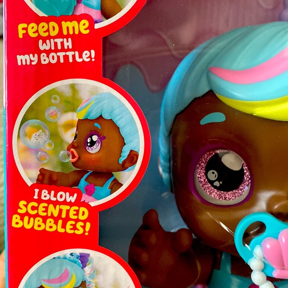 Kindi Kids Bobbi Bubbles Doll-Blows Bubbles & Sings - Picture 9 of 12